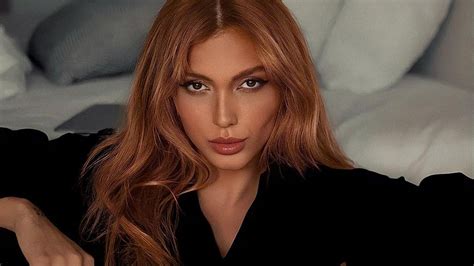Fernanda .